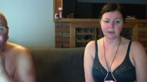 sanroom online show from January 22, 2025, 4:02 pm