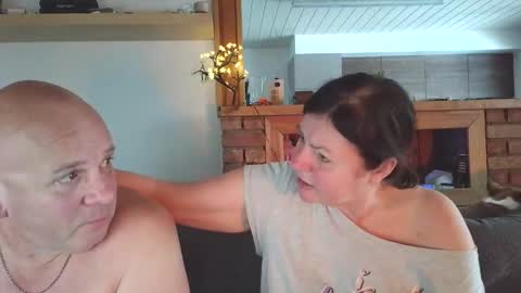 sanroom online show from January 7, 2026, 2:08 pm