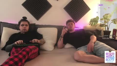 Sansa and Alex online show from May 3, 2026, 7:20 pm
