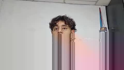 santi700948 online show from March 31, 2026, 3:08 am