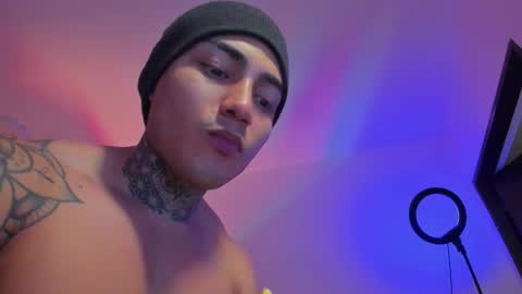 Santi Ferrer online show from December 21, 2025, 9:55 pm