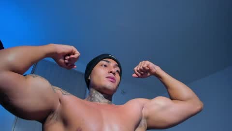 Snapshot of santi__ferrer chatting on May 7, 2026, 1:44 am Santi Ferrer online show from May 7, 2026, 1:44 am