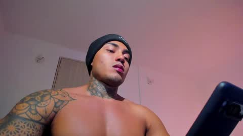 Snapshot of santi__ferrer chatting on May 27, 2026, 2:19 am Santi Ferrer online show from May 27, 2026, 2:19 am