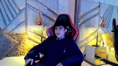 SantiAbader online show from November 19, 2025, 12:05 pm