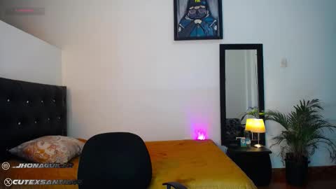 SANTAGO online show from September 22, 2025, 3:41 am