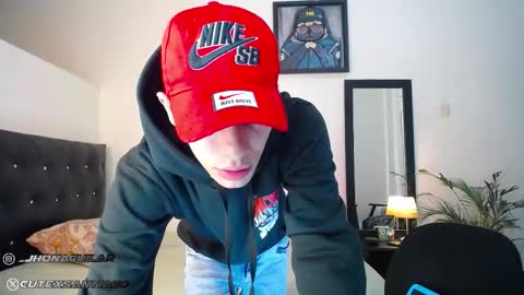 SANTAGO online show from October 1, 2025, 10:21 am