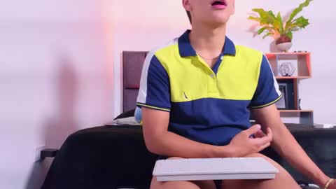 SantiLux online show from June 22, 2026, 6:10 am