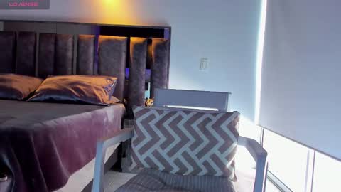 Santiago Seans online show from October 2, 2025, 3:19 pm