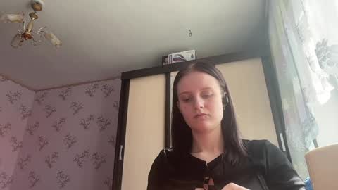 Sofia online show from April 17, 2026, 9:23 am
