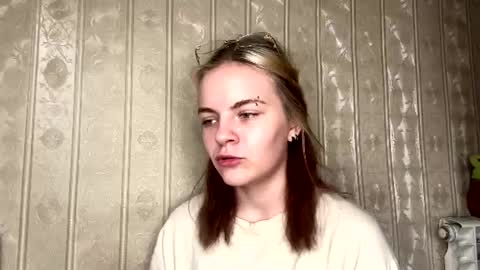 Rina online show from July 2, 2026, 9:04 am
