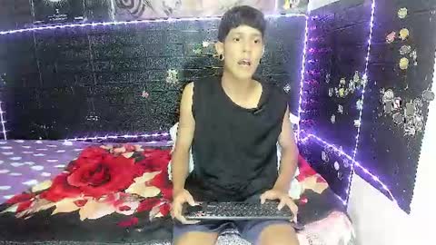 santos online show from June 20, 2026, 3:42 am