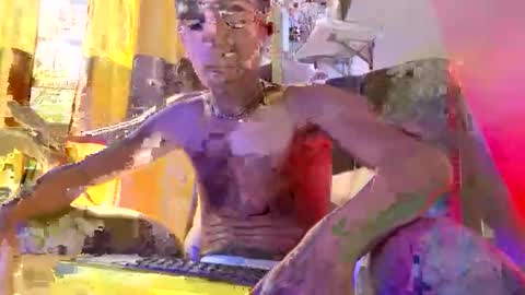 Snapshot of santy_0908 chatting on November 30, 2025, 6:34 pm santy online show from November 30, 2025, 6:34 pm