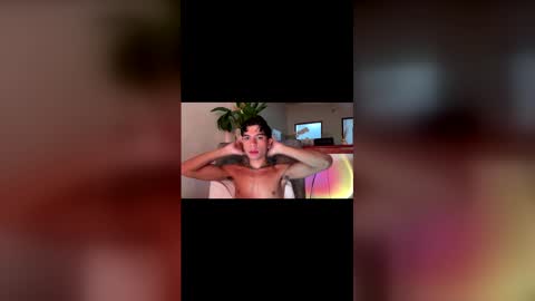 Snapshot of santy_0908 chatting on January 10, 2026, 6:53 pm santy online show from January 10, 2026, 6:53 pm