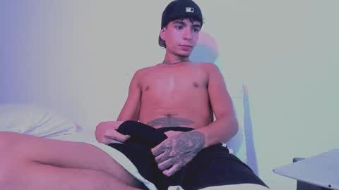 Snapshot of santy_0908 chatting on February 7, 2026, 1:09 am santy online show from February 7, 2026, 1:09 am