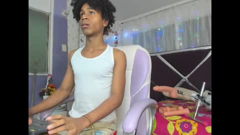 Snapshot of santy_bigcock_01 chatting on January 8, 2026, 2:36 am santy online show from January 8, 2026, 2:36 am