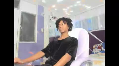 Snapshot of santy_bigcock_01 chatting on January 15, 2026, 1:10 am santy online show from January 15, 2026, 1:10 am