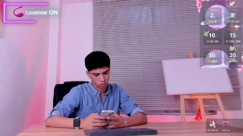 Santiago Carrington online show from April 1, 2026, 7:44 pm