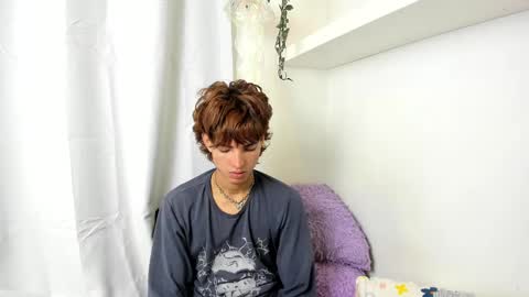 kitty online show from January 6, 2025, 6:36 am