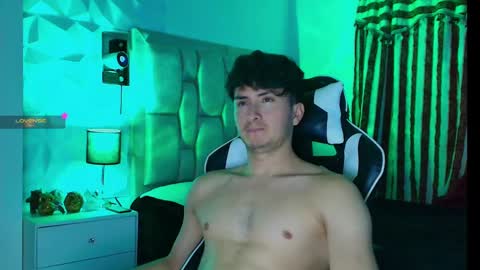 Santyago online show from January 20, 2025, 11:54 pm