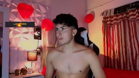 Santyago online show from March 4, 2025, 6:50 pm