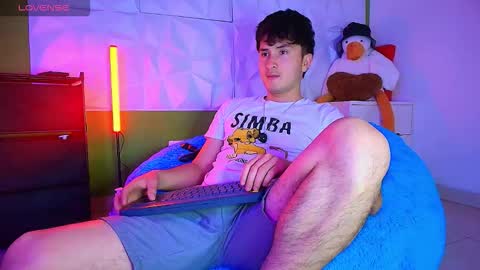 Santyago online show from September 29, 2025, 7:08 pm