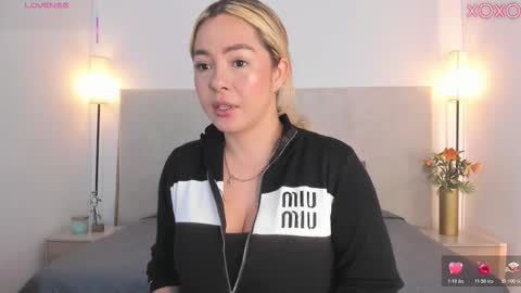 Saori  online show from March 25, 2026, 11:38 am