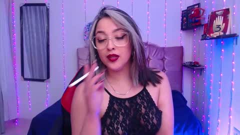 Carla online show from February 13, 2025, 8:48 am