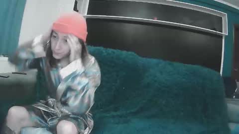 Snapshot of sapphirevelvet chatting on April 3, 2026, 12:08 am sapphirevelvet online show from April 3, 2026, 12:08 am