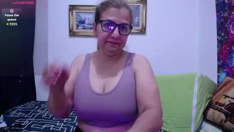 sara online show from October 11, 2025, 12:43 am