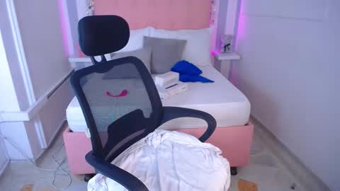 Sara... online show from October 1, 2025, 12:16 am