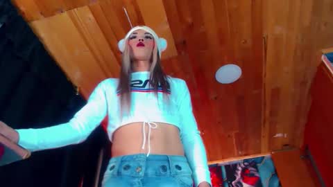 sara_buck online show from April 21, 2026, 4:19 am