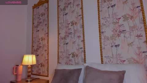 Sara online show from November 29, 2025, 5:27 pm