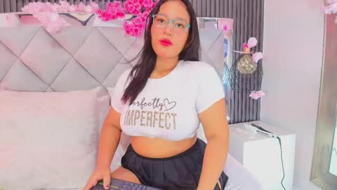 Snapshot of sara_channel_ chatting on April 27, 2026, 11:52 am SARA online show from April 27, 2026, 11:52 am