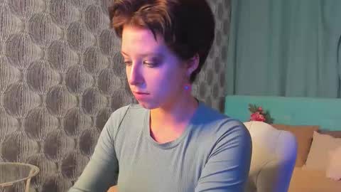 Sarah online show from November 21, 2025, 9:08 am