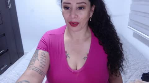 Sara hot46 online show from April 5, 2026, 10:45 am