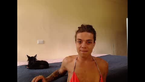 sara_johnson__ online show from January 22, 2025, 3:07 pm