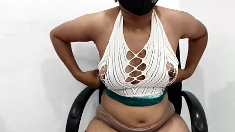 Snapshot of sara_kajal000 chatting on June 9, 2026, 9:43 am sara kajal online show from June 9, 2026, 9:43 am