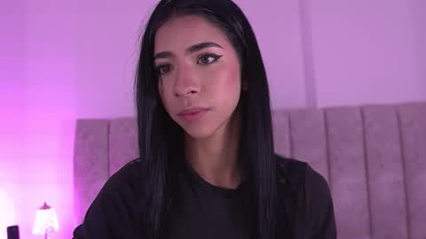 sara_lopee1 online show from November 21, 2025, 11:53 am