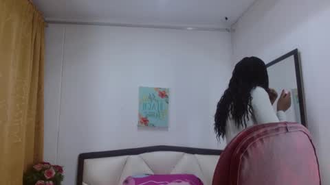 S A R A online show from September 19, 2025, 11:11 am