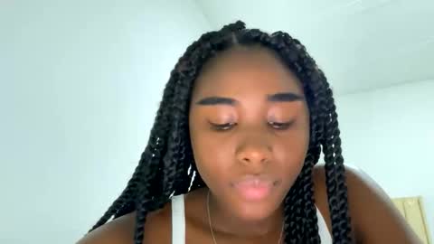 Sara online show from September 14, 2025, 10:09 pm