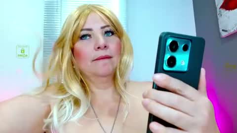 katiasupreme online show from July 30, 2026, 7:02 pm