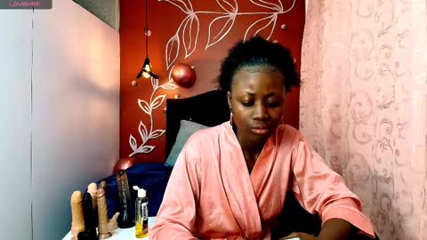 S A R A online show from February 6, 2025, 6:13 pm