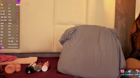 Sara online show from February 24, 2026, 7:12 pm