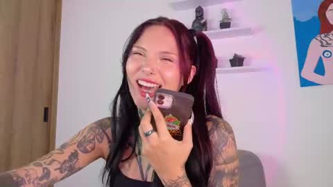 Sara online show from June 10, 2026, 5:34 pm