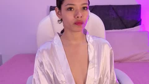 sara  online show from September 29, 2025, 3:50 pm