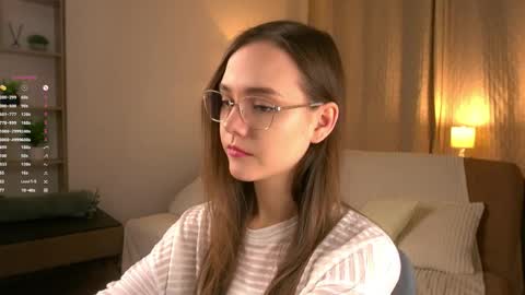 Im Sara  online show from April 22, 2026, 6:09 pm