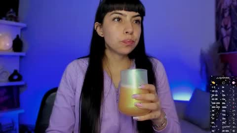 Sara online show from September 29, 2025, 10:14 pm