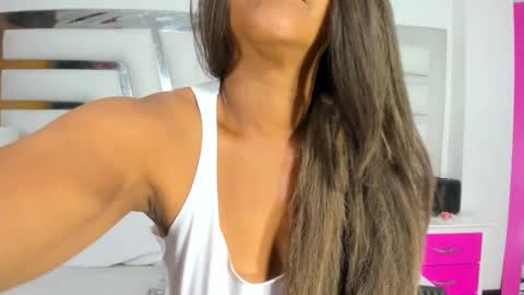 Sara online show from February 23, 2025, 4:13 pm