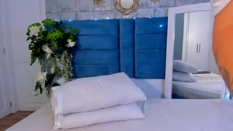 Snapshot of saraalvarezx chatting on June 25, 2026, 2:55 am Sara Alvarezx online show from June 25, 2026, 2:55 am