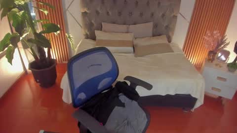 sofia gomez420 online show from January 17, 2025, 11:06 am